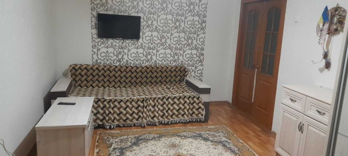 Оренда місця в  кімнаті для дівчини з 01.10.2026 - фото 1