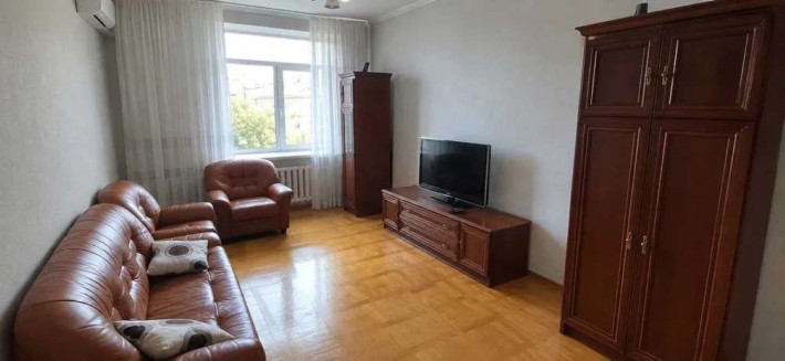 Продам 2-кімнатну квартиру вул.Тарасівська 3, Парк Шевченка, центр - фото 1