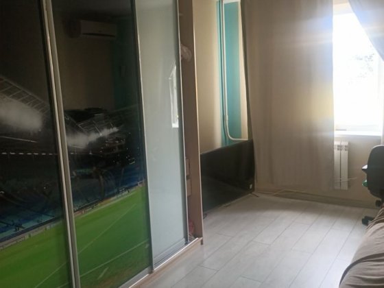 Здаю кімнату для дівчини