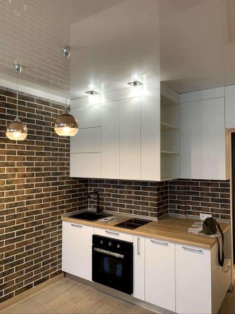 Продаж 1-к квартири Харківське шосе 188 - фото 1