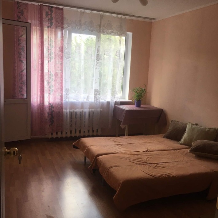 Довгострокова оренда кімнати в 3х кімнатній квартирі - фото 1