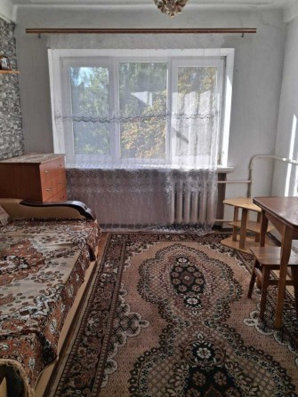 Сдам кімнату Святошинський  р .м Житомирська вул Доброхотова 14,без власників - фото 1