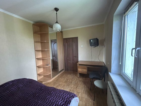 Сдам комнаты в 4-ёх комнатной квартире, просп. Маяковского,5-А