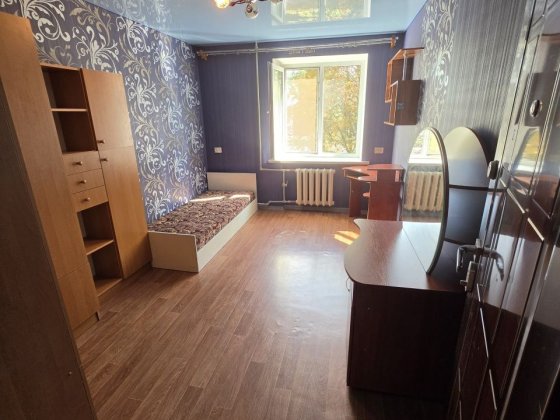 Кімната зі спільним кухнею та ванною кімнатою Полтава