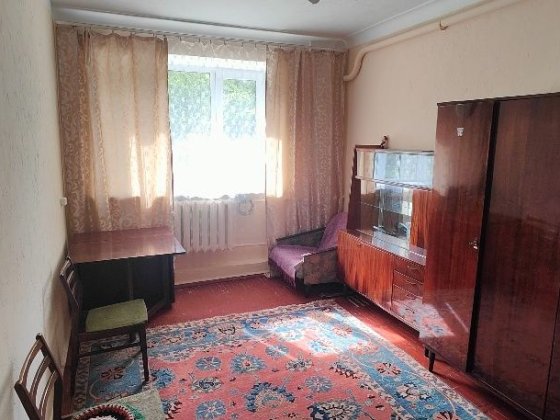 Здається кімната