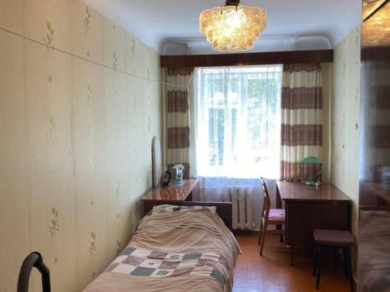 Здається окрема кімната вул. Відінська Ровно