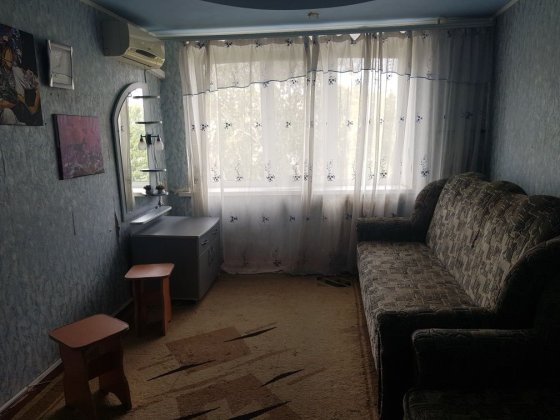 Здаю кімнату в гуртожитку , за адресою Труда 31 на 5 поверсі За кімнату 3000 грн  + комунальні послу Сумы