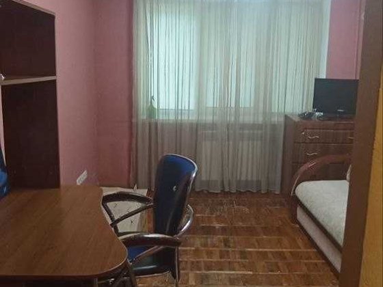 Здам кімнату в гуртожитку на вул. Максима Березовського, 7