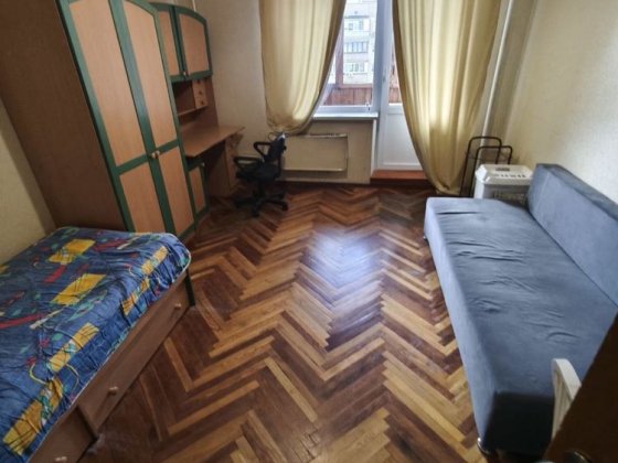 Здам кімнату в 3-кімнатній квартирі, Позняки
