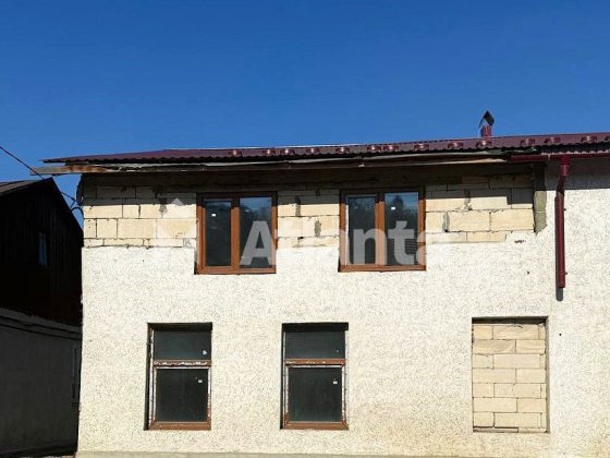 Продаж частини будинку 120 м² у місті! Чернівці