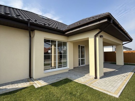 Продаж американки в м. Ужгород, район Садовий ( Ужгород