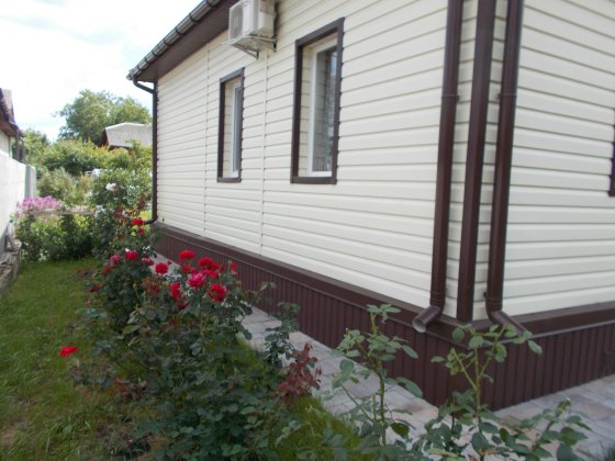 Продам будинок 97 м2 та приват зем ділянку 10 сот, 100% автономність м. Чернігів вул Промислова Чернігів