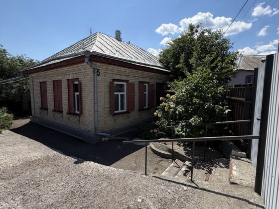 Продаж будинку. Казбет Черкаси