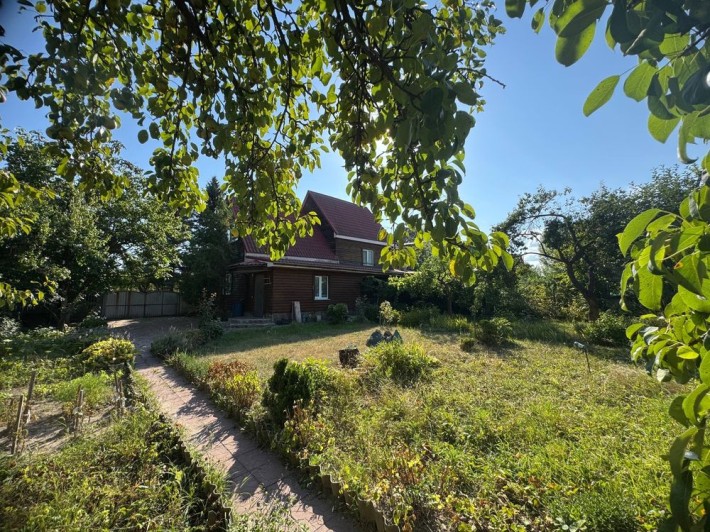 Будинок мрії біля річки | Власна сауна, альтанка на березі та пляж - фото 1