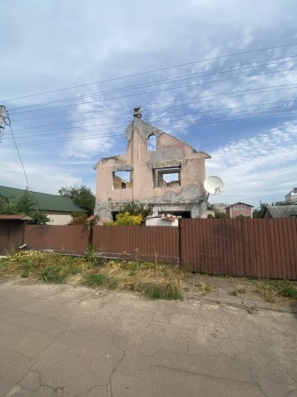 Продаж будинку під застройку в районі Бобровиці — 300 м², 8 соток - фото 1