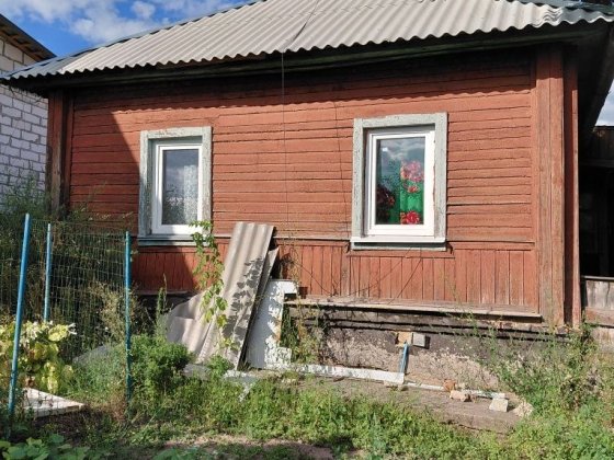 Продам  дом Новоселовка. Чернігів