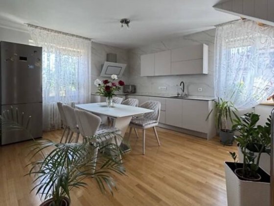 Продаж просторого будинку Ужгород