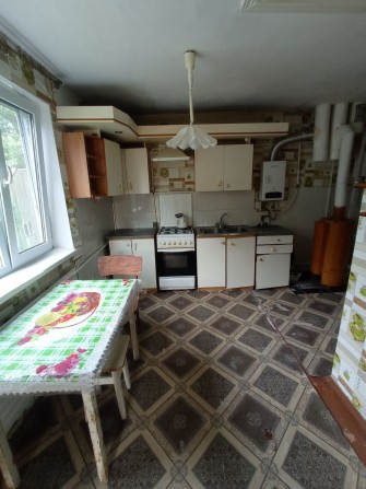 Продаж. Частина будинку Голлівуд - фото 1