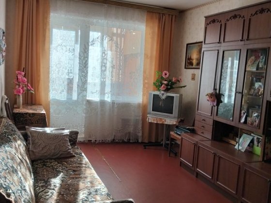 Здам дві кімнати в трьохкімнатній квартирі, вул. Білова Чернігів