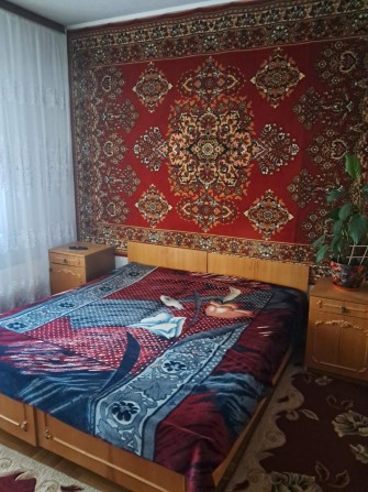 Здається в оренду кімната без господарів за адресою: вул. Бальзака, 61А. - фото 1
