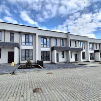 ВЛАСНИК! Продам таунхаус з ремонтом в мікрорайоні Дендропарковий Хмельницкий