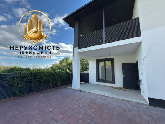 Продаж сучасного будинку. Черкассы