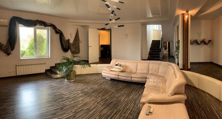 Продам КОТЕДЖ Дом 6 ком 550м2 Свой берег Басейн ПЕСЧАНКА Good Zone Речка - фото 1