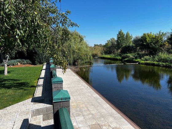 Продаётся дом в Самаровке со своим берегом Днепр