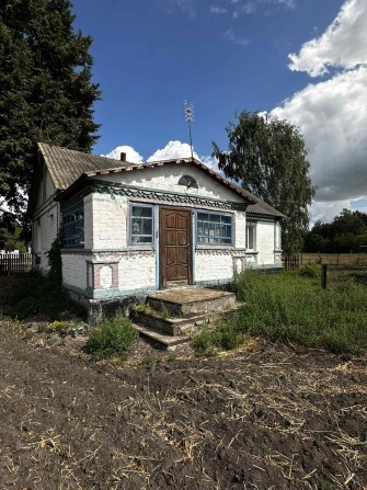 Продам будинок  в селі Хижинці - фото 1