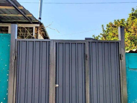Продам будинок, окремий вхід. Продам дом. Дніпро