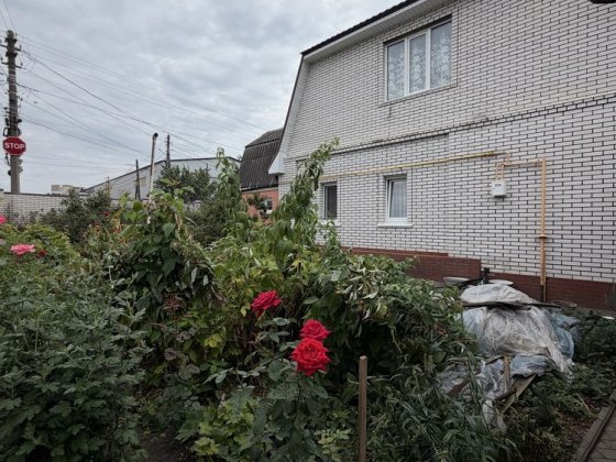 Новинка!рн Смолянка продаж окремої частини будинку з усіма зручностями! Житомир