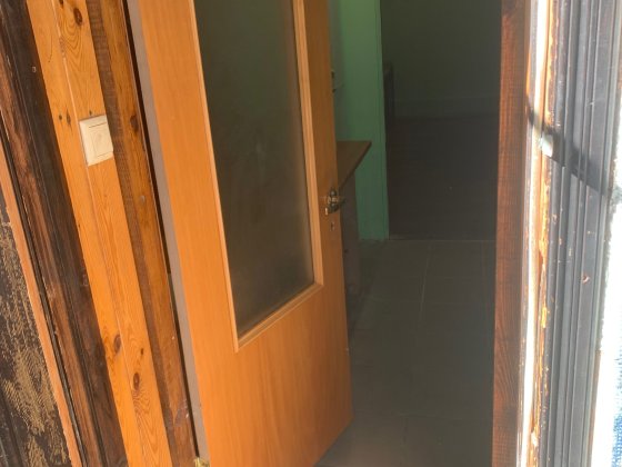 Сдам комнату в часном доме Осокорки дачи  м.Славутич