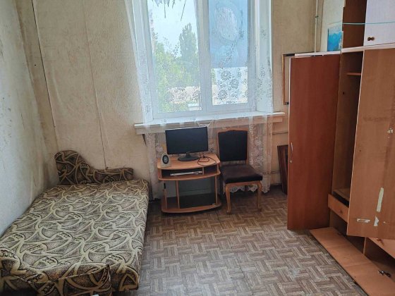Володимирська 71, здам 2 кімнати КОМПАНІЇ ЛЮДЕЙ довгостроково