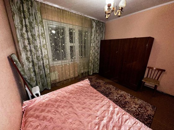 Сдам комнату для одного человек без хозяев  метро Харьковская, Позняки