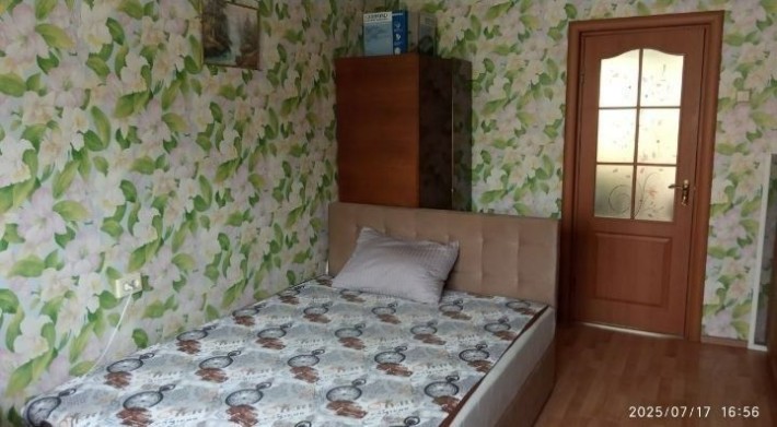 Сдам комнату для 1го человнка,ул.Пражская 28,Дарница - фото 1