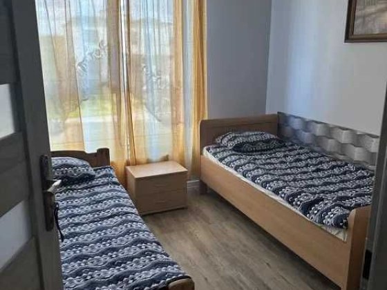 Сдам подселение в комнату в Киеве Метро Демеевская !