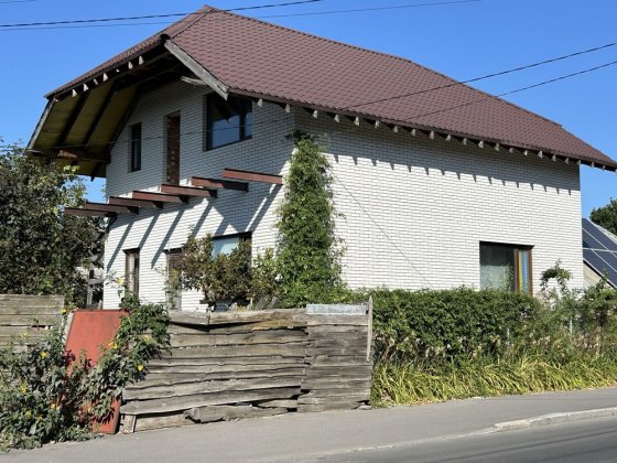 Короленка вул., фасад, будинок - можливо під бізнес Житомир