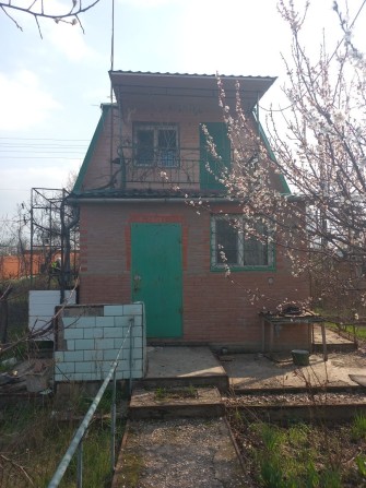 Продам дачный участок с домом и огородом - фото 1