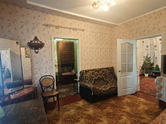 Продам дом на Левом берегу Днепр