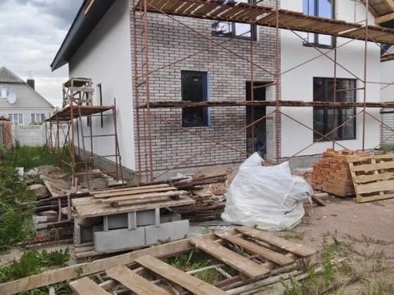 Новий будинок у процесі будівництва | Свердловина | 11 кВт | Тераса | Навіс. Житомир