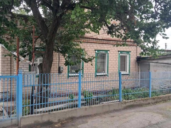Продам 4-х комнатный дом, Земли 6  соток,  гараж. Победа-6 Дніпро