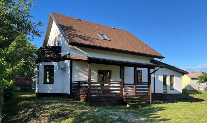 Продаж Будинка біля Озера. Дніпро, по вул. Мохова. 125 м.кв. на 9 сотинах. - фото 1