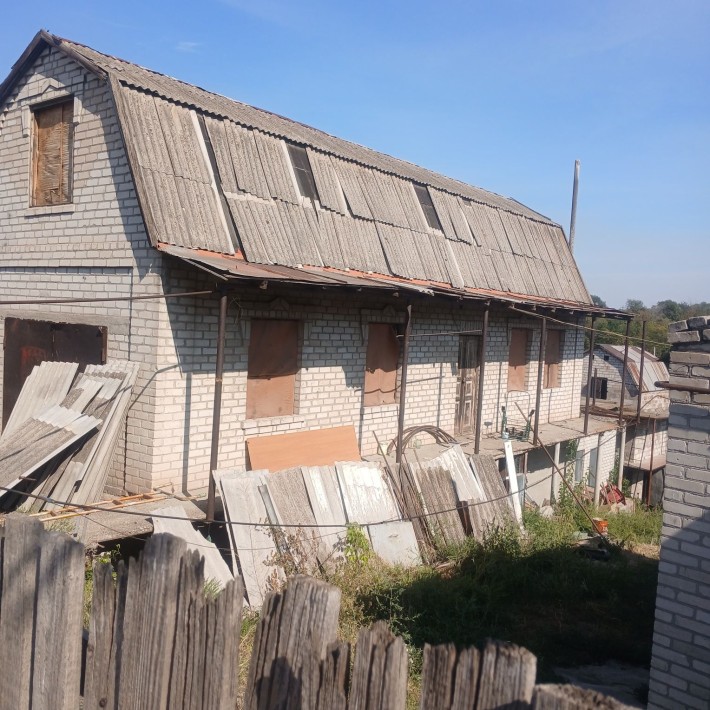 Продам дом район космос остановка южный рынок - фото 1