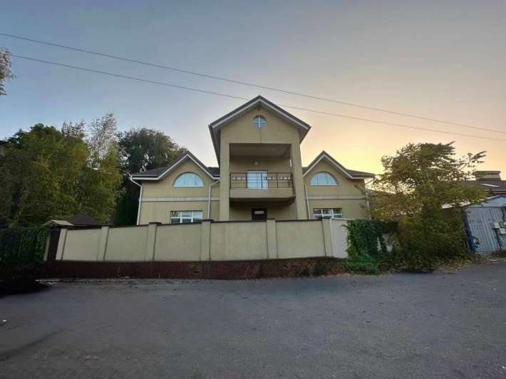 ДОМ 5 ком 420м2 Казакова ГАГАРИНА Даффи Земля 9 сот Баня Клиника Школа - фото 1