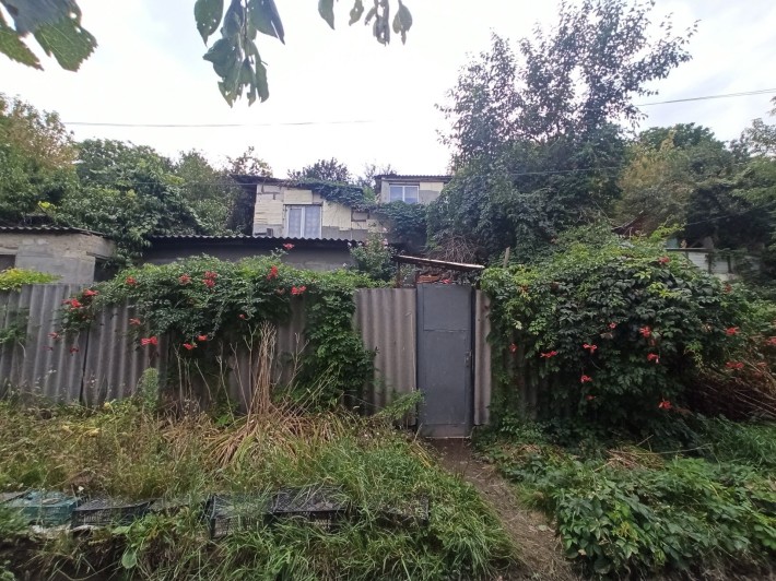 продається двоповерховий будинок - фото 1