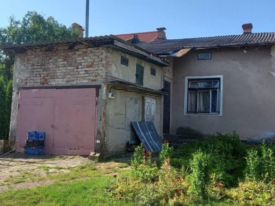 Продаж будинку/особняку з ділянкою по вул. Варшавська Львов