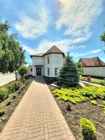 Продам мальовничий та сучасний будинок в Французькому стилі. - фото 1