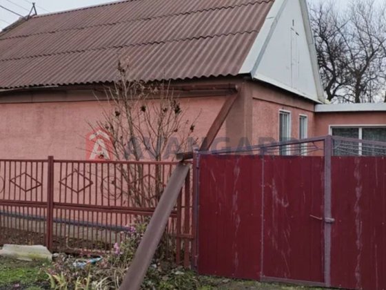Продається великий будинок + 6 соток землі. ЄВідновлення Запоріжжя