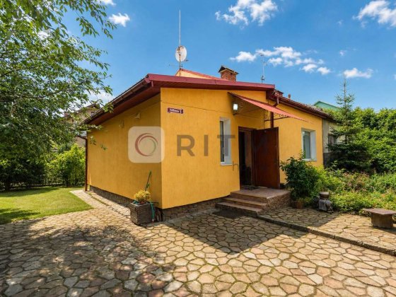 Продаж затишного будинку з ремонтом вул. Кавказька. Без комісії. Львов