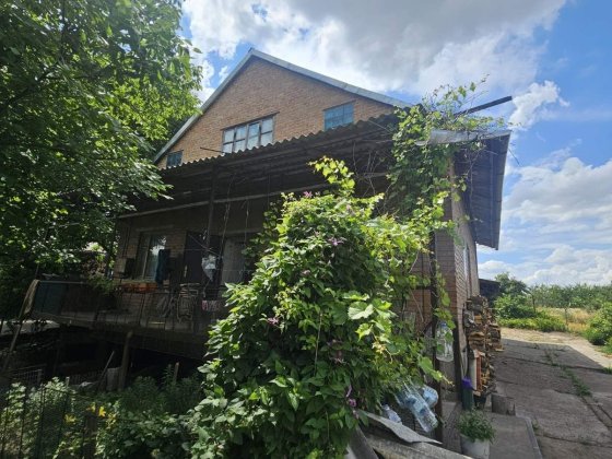 Добротний будинок поруч із Кропивницьким Кропивницкий